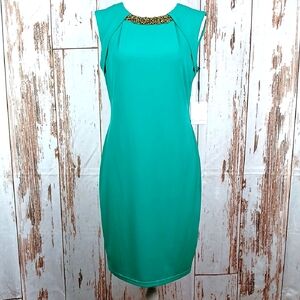 Calving Klein Kelly Green Sheath Dress